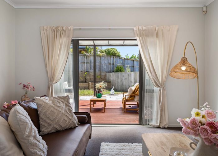  at 30 Ipukarea Street, Weymouth, Manukau City, Auckland