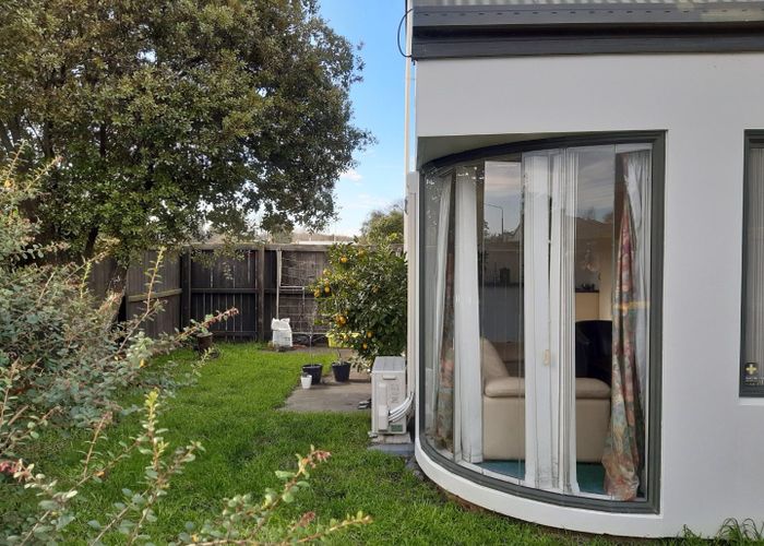  at 74 Mandeville Street, Riccarton, Christchurch City, Canterbury
