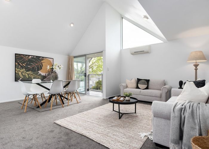  at 1/1010 Colombo Street, St. Albans, Christchurch City, Canterbury