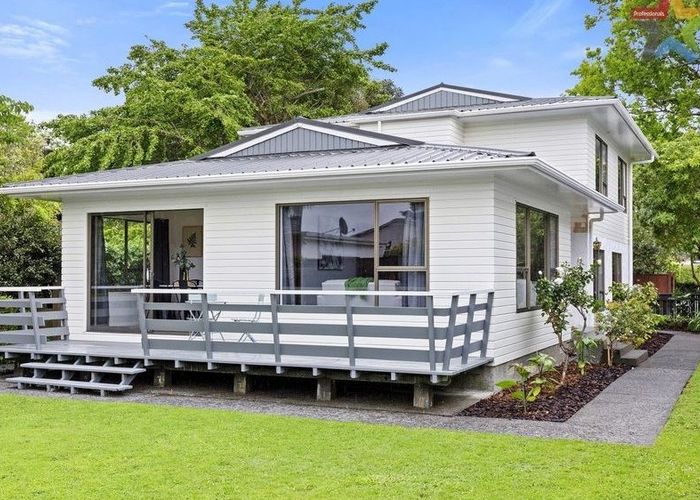  at 8 Tennyson avenue, Avalon, Lower Hutt