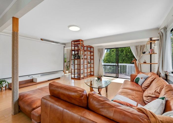  at 14 Mallard Place, Unsworth Heights, Auckland