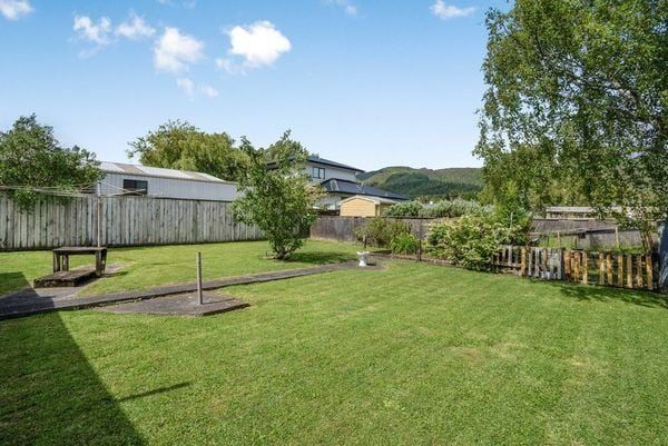  at 178 Wellington Road, Wainuiomata, Lower Hutt