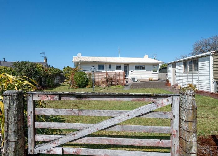  at 9 Totaravale Street, Pukehangi, Rotorua