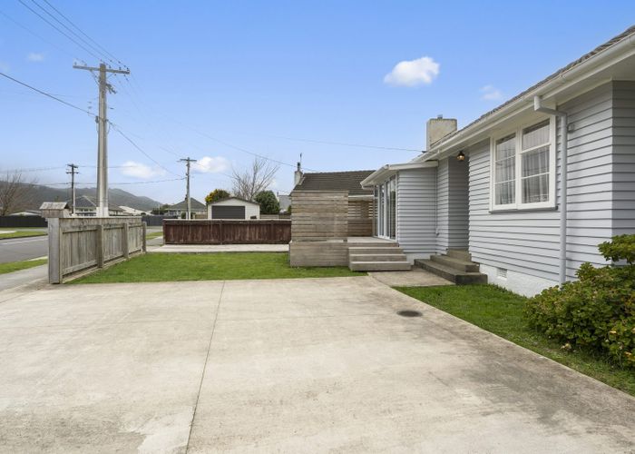  at 41 Thackeray Street, Trentham, Upper Hutt
