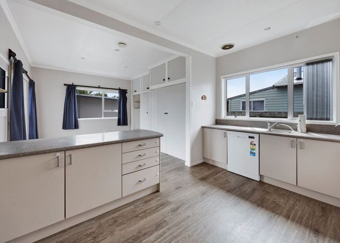  at 286 South Road, Hawera