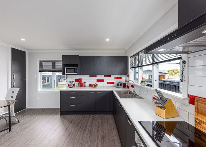  at 104 Hampshire Street, Aranui, Christchurch