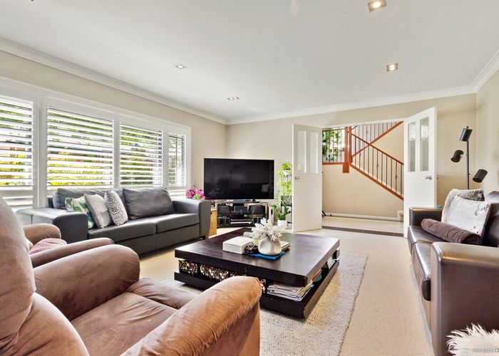  at 54 Sapperton Drive, Henderson, Auckland