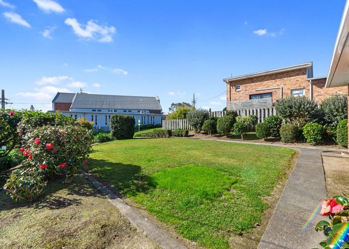  at 27 View Road, Henderson, Waitakere City, Auckland