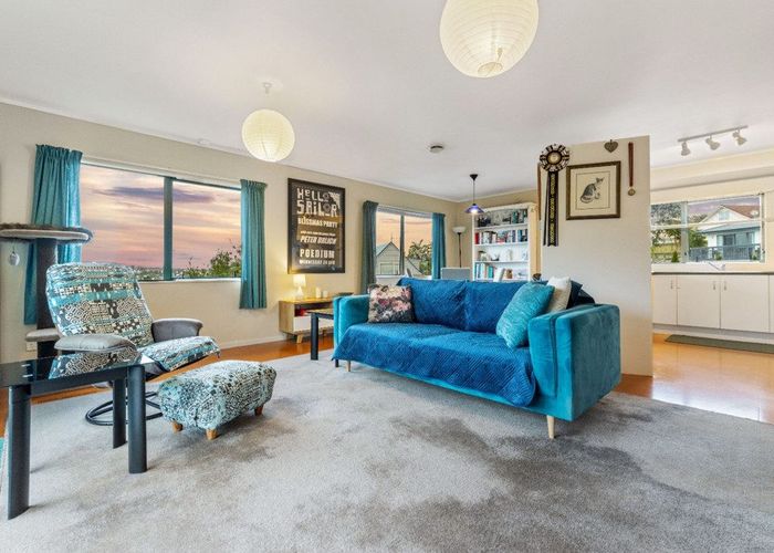 at 41 Carillon Pl, Massey, Waitakere City, Auckland