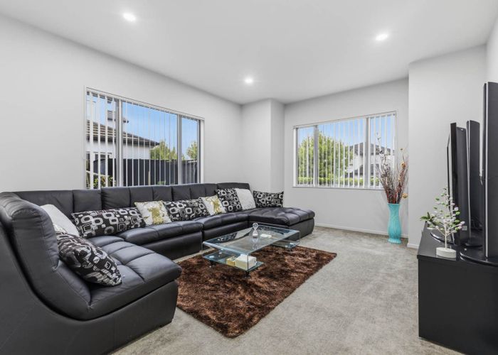  at 41 Pickaberry Avenue, Karaka, Franklin, Auckland