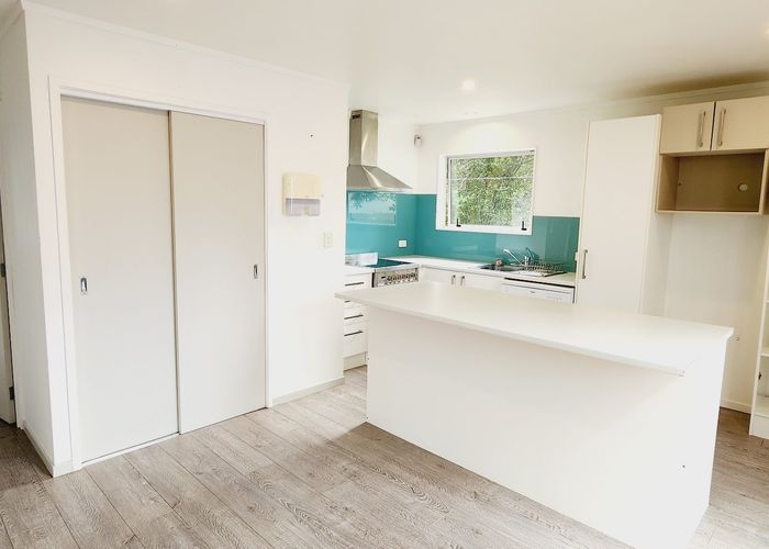  at 100A Spinella Dr, Bayview, North Shore City, Auckland