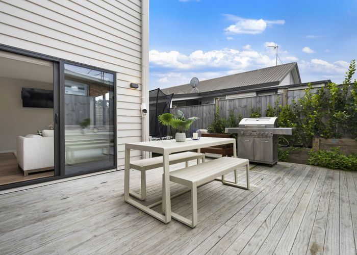  at 7B De Quincey Terrace, Highland Park, Manukau City, Auckland