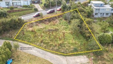  at 14 Junction Road, Ravensbourne, Dunedin