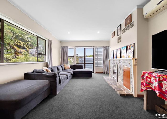  at 8 Jackson Street, Onehunga, Auckland