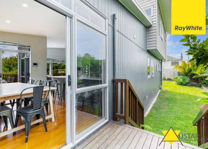  at 113B Woodglen Road, Glen Eden, Waitakere City, Auckland