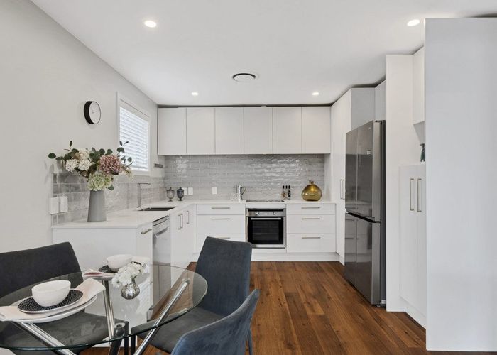  at 2/6 Timbertop Lane, St. Martins, Christchurch City, Canterbury