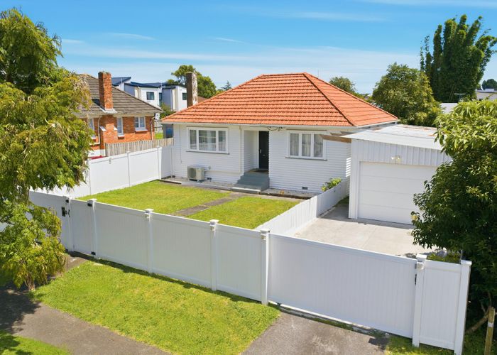  at 1/8 Frances Street, Manurewa, Manukau City, Auckland