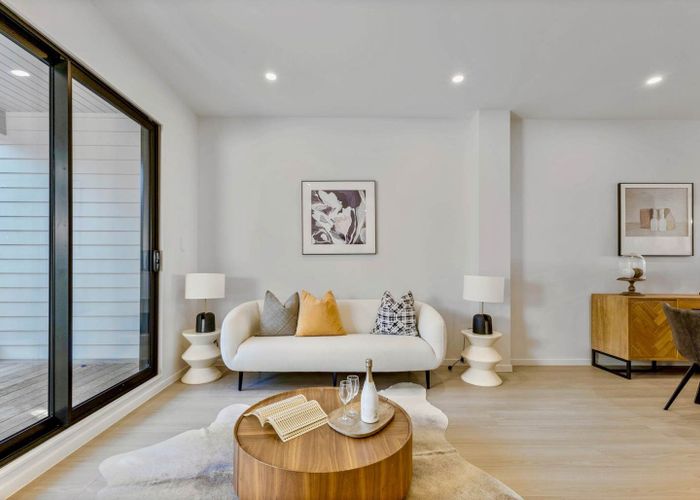  at 44C Bruce Road, Glenfield, Auckland