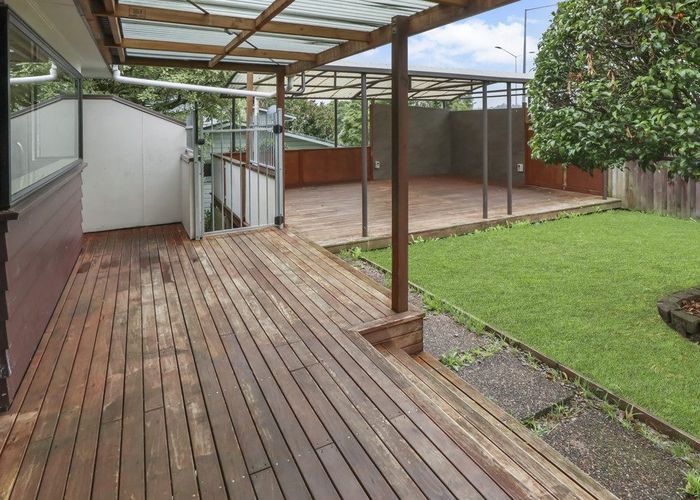  at 110 Lawrence Crescent, Hillpark, Auckland
