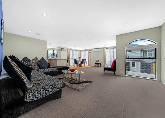  at 18 Farrelly Avenue, Mount Roskill, Auckland City, Auckland