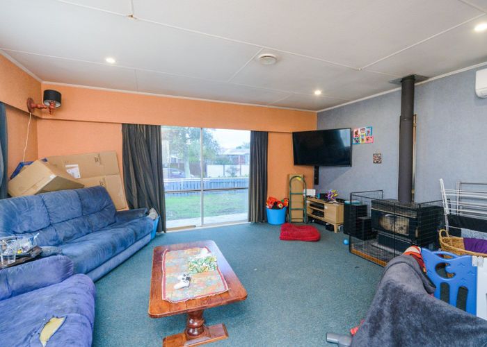  at 27 Pinedale Parade, Milson, Palmerston North