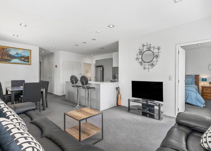 at B107/525 East Coast Road, Browns Bay, North Shore City, Auckland