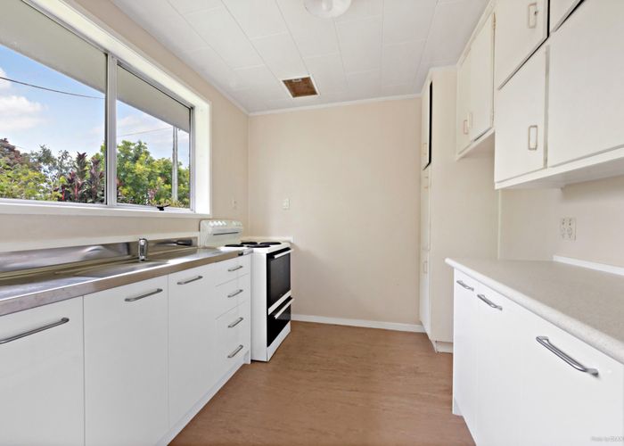  at 1/1 Northall Road, New Lynn, Auckland