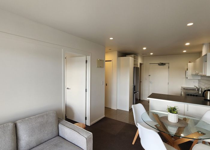  at 17B/60 Masons Road, Oteha, Auckland