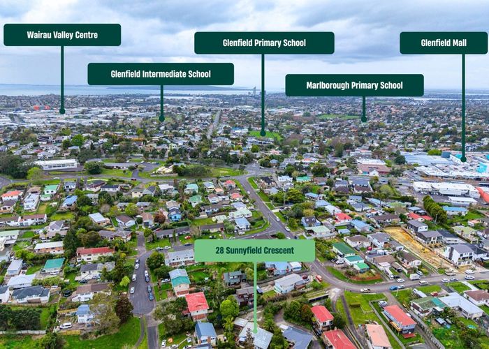  at 28 Sunnyfield Crescent, Glenfield, North Shore City, Auckland