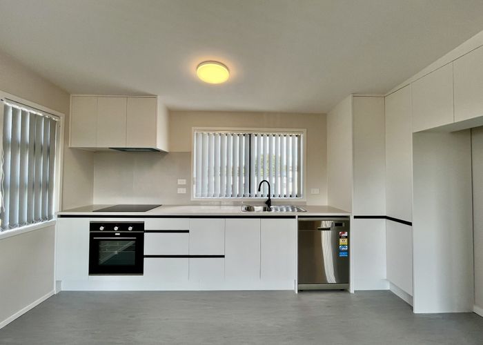  at 4/6 Hamlin Road, Mount Wellington, Auckland City, Auckland