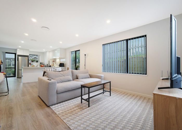  at 5D Guildford Place, Glen Innes, Auckland City, Auckland