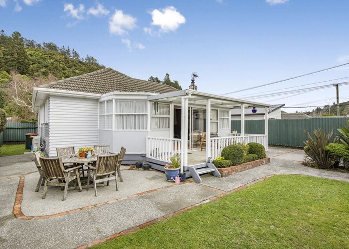  at 111 Hine Road, Wainuiomata, Lower Hutt