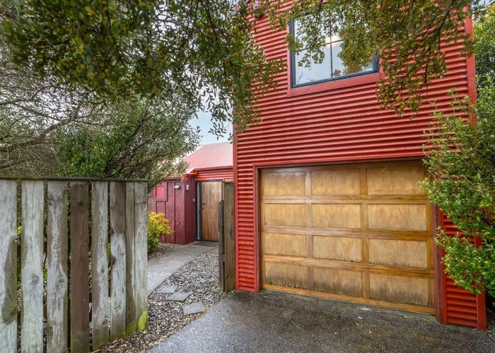  at 17 Cologne Street, Martinborough