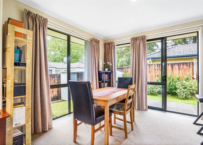  at 6 Archer Court, Hamilton East, Hamilton, Waikato