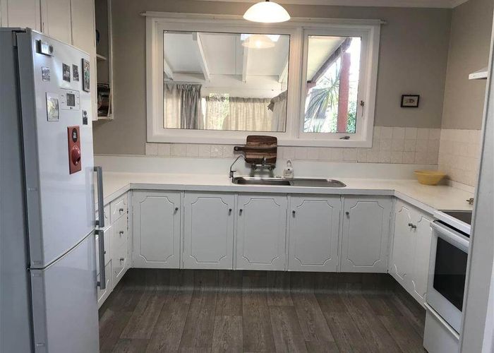  at 5 Andrew Place, Otumoetai, Tauranga, Bay Of Plenty