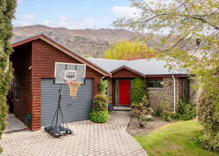  at 85 Meadowstone Drive, Wanaka