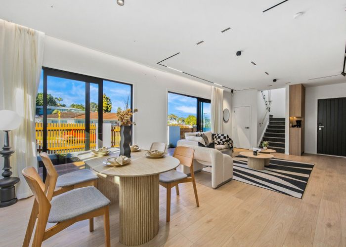  at 1/4 Lyford Crescent, Sunnynook, North Shore City, Auckland