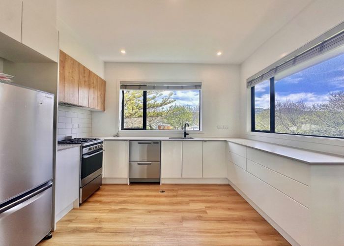  at 4F Regent Street, Newtown, Wellington, Wellington