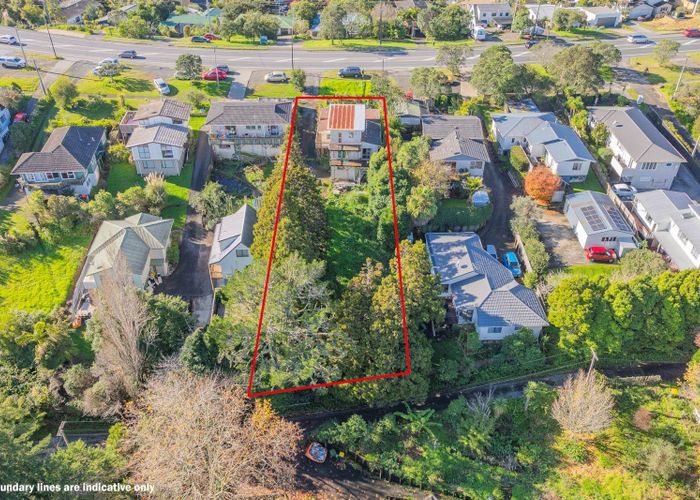  at 1016 East Coast Road, Fairview Heights, North Shore City, Auckland
