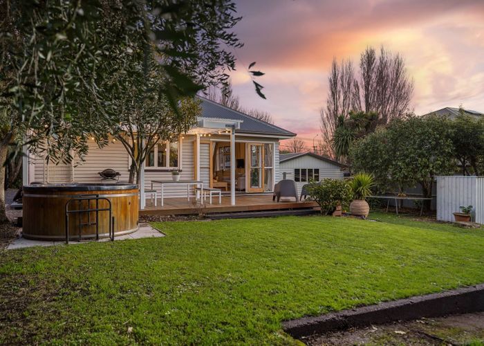  at 5 Burnbrae Street, Saint Martins, Christchurch
