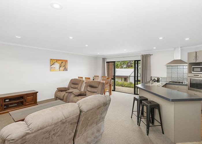  at 87C Albert Street, Hamilton East, Hamilton