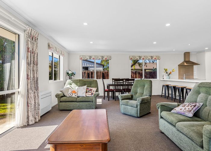  at 61 Vivian Street, Burwood, Christchurch