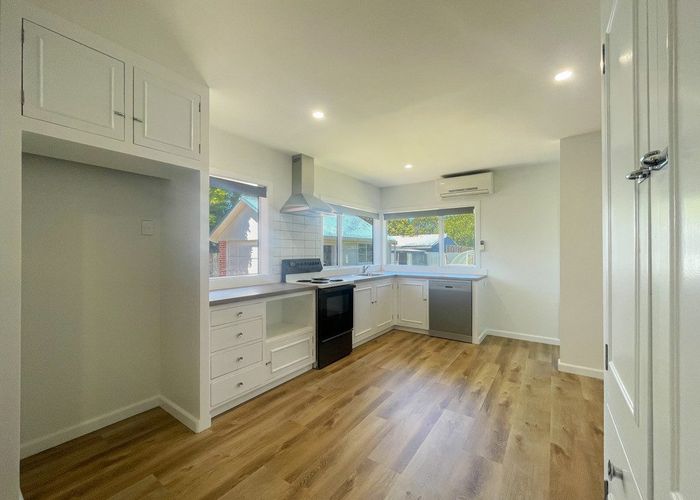  at 18 Farrington Avenue, Bishopdale, Christchurch City, Canterbury