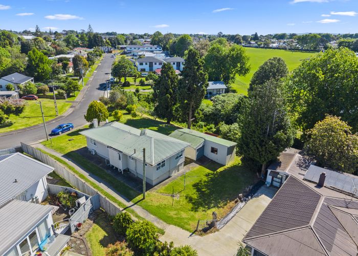  at 15 Eden Street, Mangere East, Manukau City, Auckland