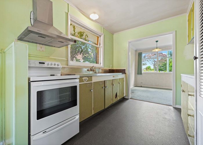  at 56 Pulham Crescent, Queenwood, Hamilton