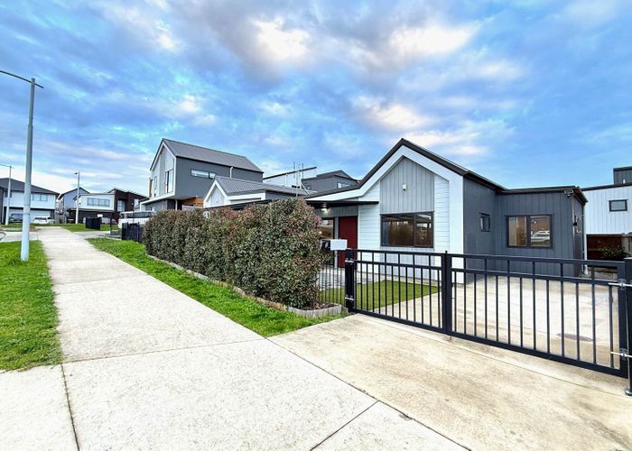  at 5 Treeline Lane, Flat Bush, Manukau City, Auckland