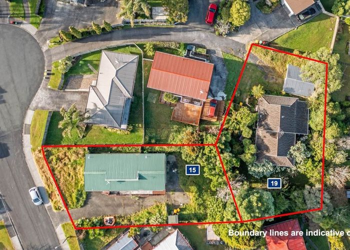 at 19 Grenadine Place, Unsworth Heights, Auckland