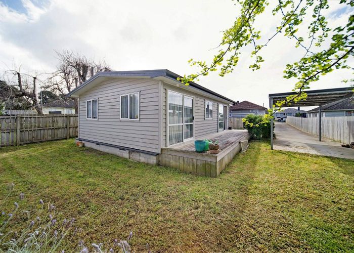 at 5A Viscount Street, Mangere, Manukau City, Auckland