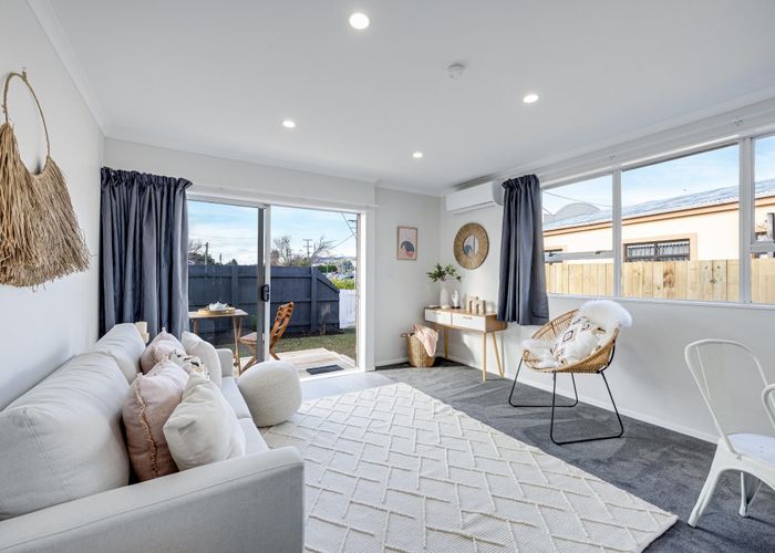  at 2/56 WARD Street, Trentham, Upper Hutt