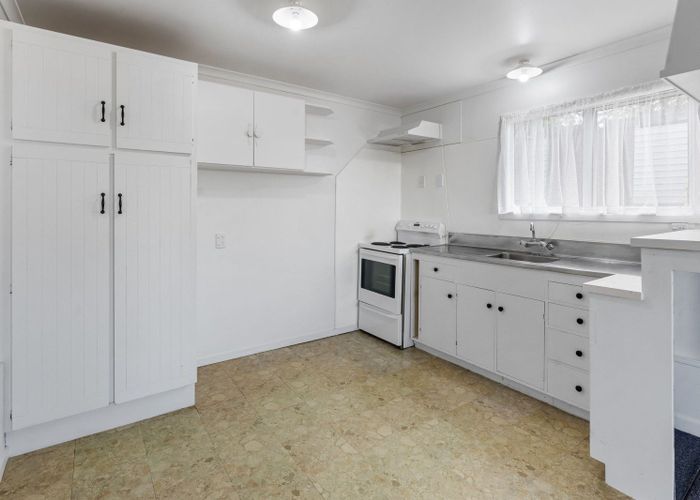  at 10 Memorial Drive, Parahaki, Whangarei